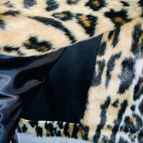 NWT EN CRÉME LADIES NIGHT POCKETED FAUX FUR COAT 🐆, Sz.S, BNWT - Picture 10 of 10